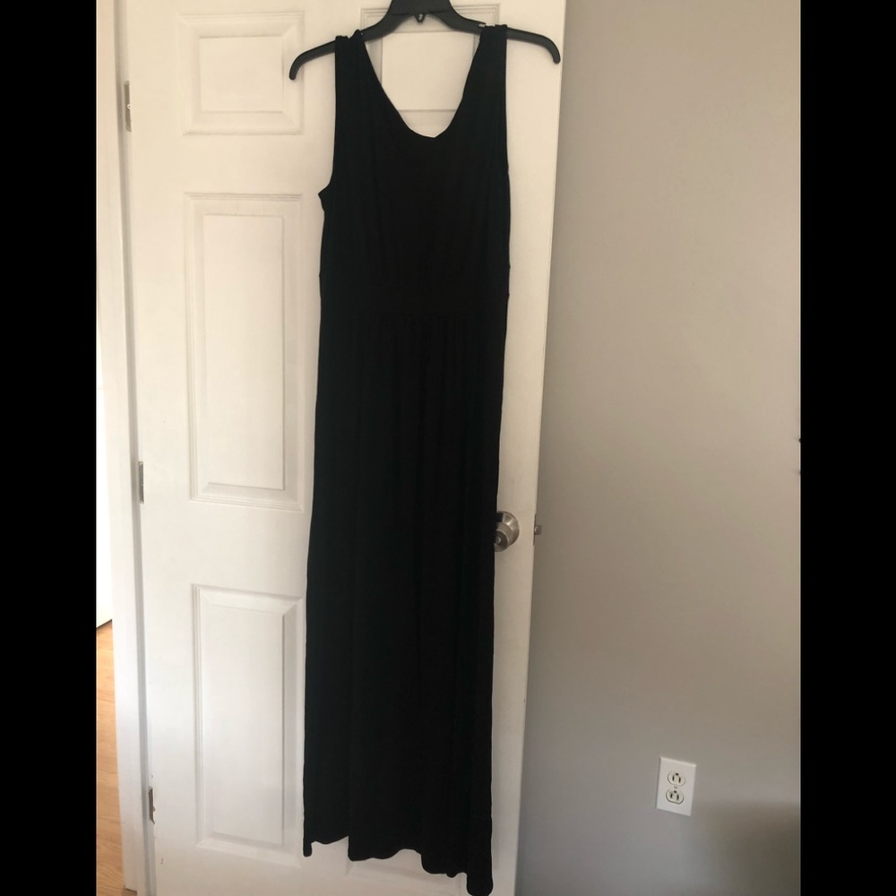 Old Navy Black Maxi Dress